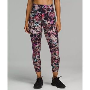 NWT Base Pace High Rise Tight